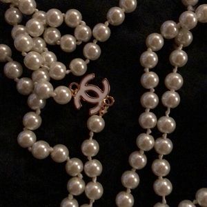 shanel Jewelry - Excellent quality necklace shanel Jewelry - Excellent quality necklace